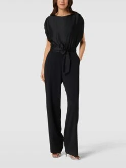 Swing Jumpsuit Mit Rundhalsausschnitt - Schwarz